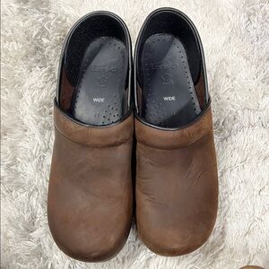 Dansko Wide Clog
